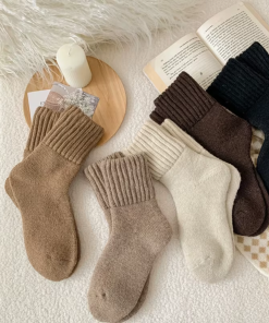 The Knitted Fleece Socks - 5 Pack