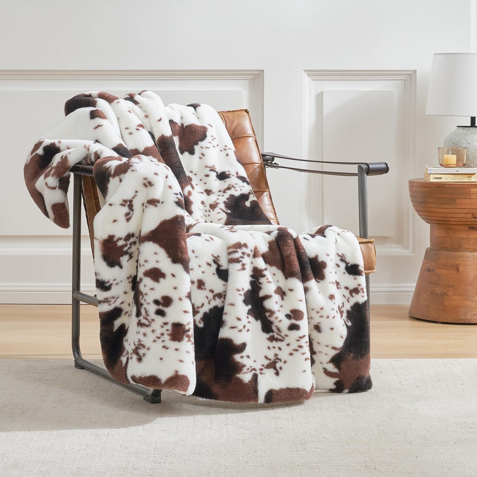 The Wild Fleece Blanket - Image 7